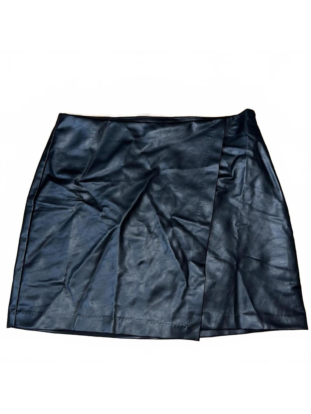 Old Navy Black Faux Leather Wrap Mini Skirt NWT Size M
